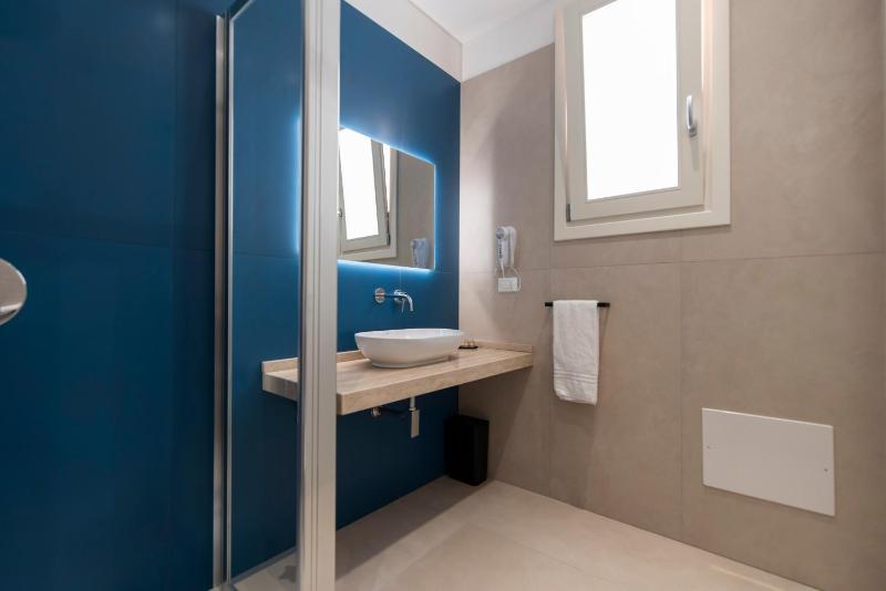 SOTTO LE STELLE Comfort Room - image 14
