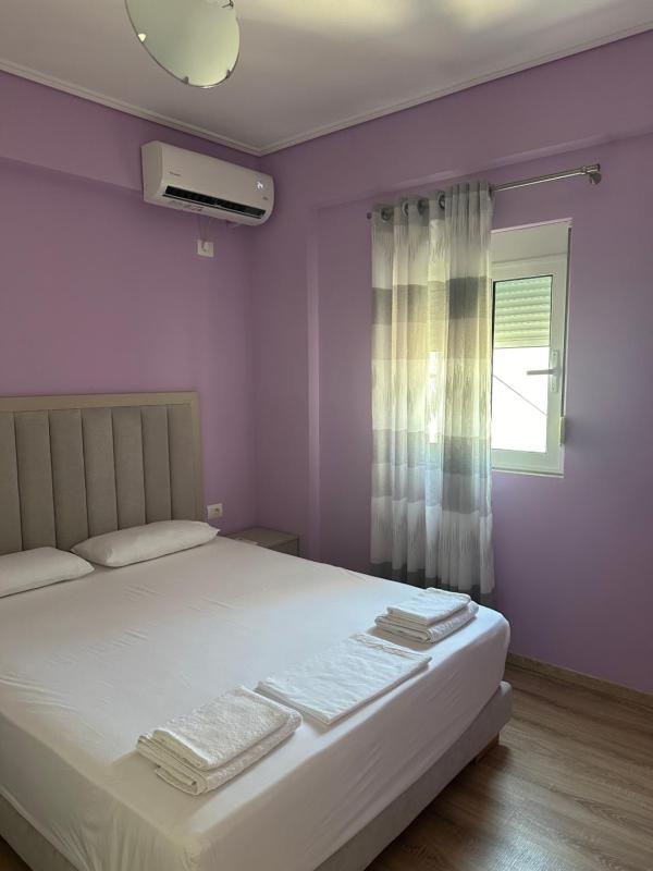 Salty Sunset Apartment - image 11