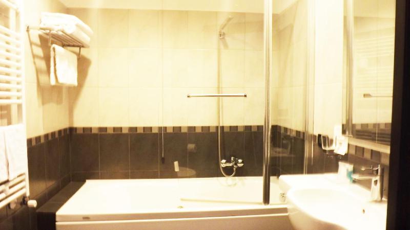 Superior Double Room image 4