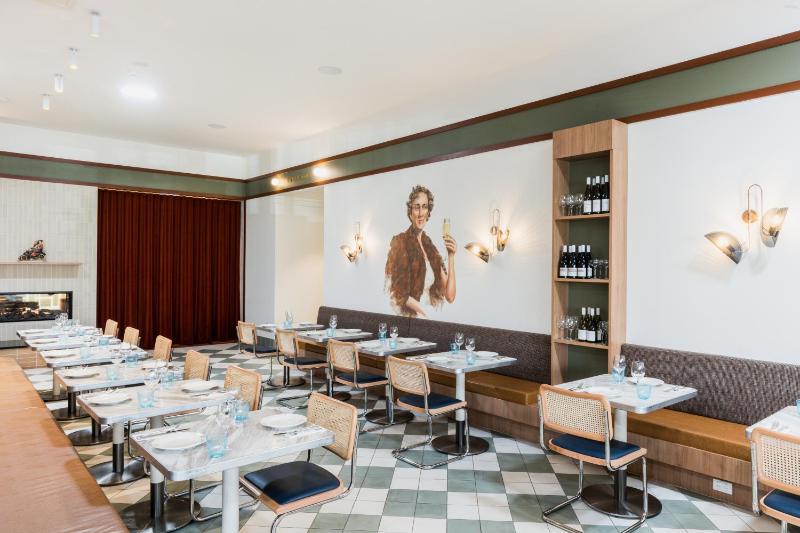Statesman Hotel - image 13