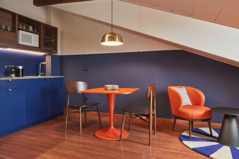 Studio Apartment image 4