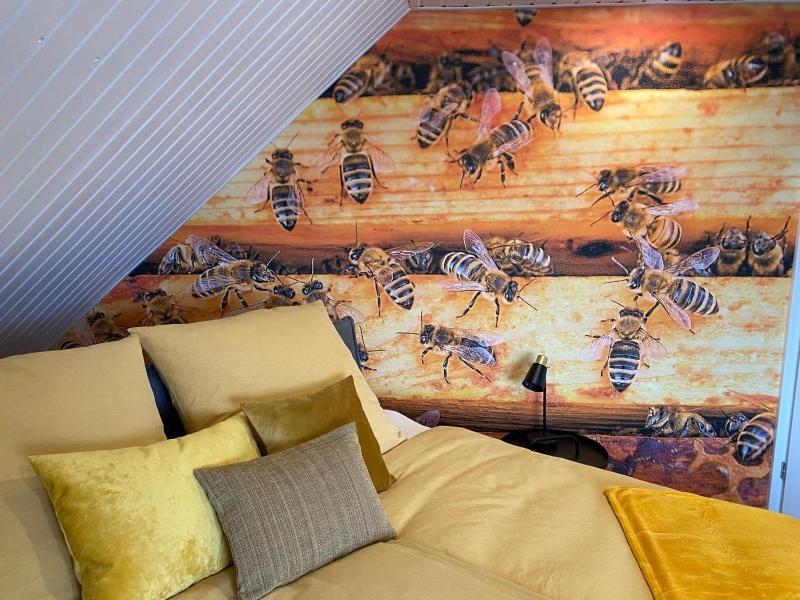 Bienenstock Images