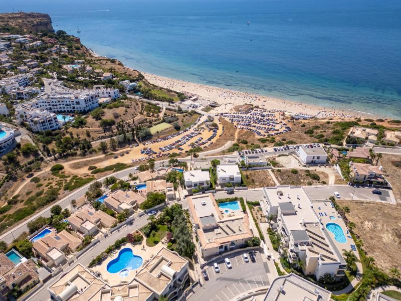 Porto de Mos 69 by Destination Algarve - image 4