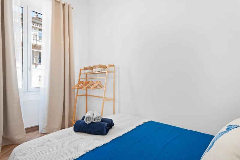 Nice Renting - 5bFRANCE - Luxurious Apartment Place Massena Promenade des Anglais - image 13