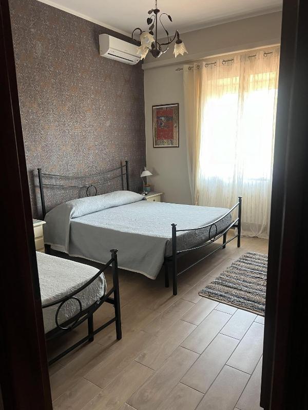 Classic Triple Room image 1