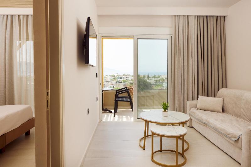 Superior Suite image 1