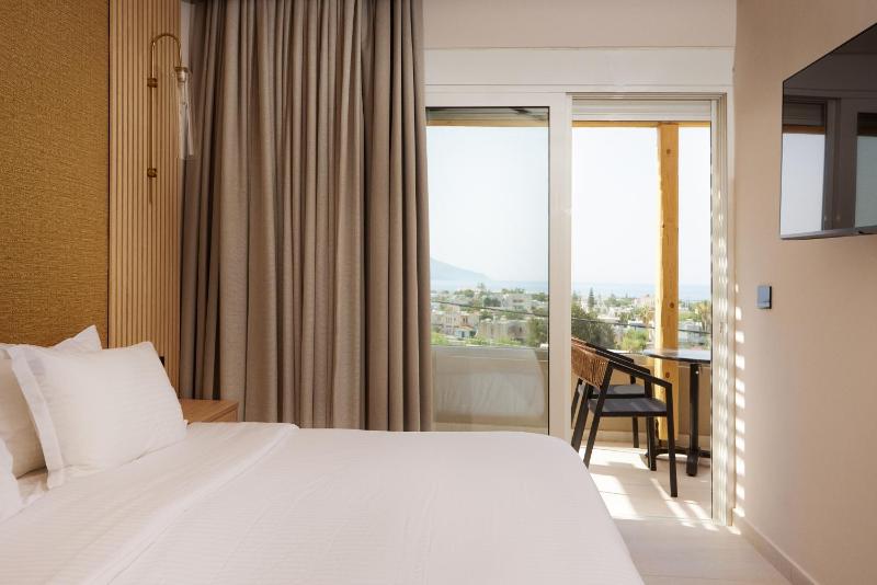 Superior Suite image 3