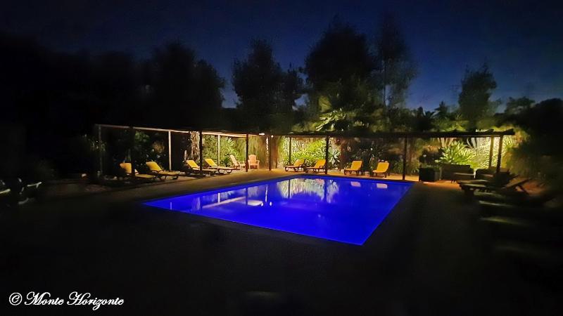 One-Bedroom Villa with total privacy image 2