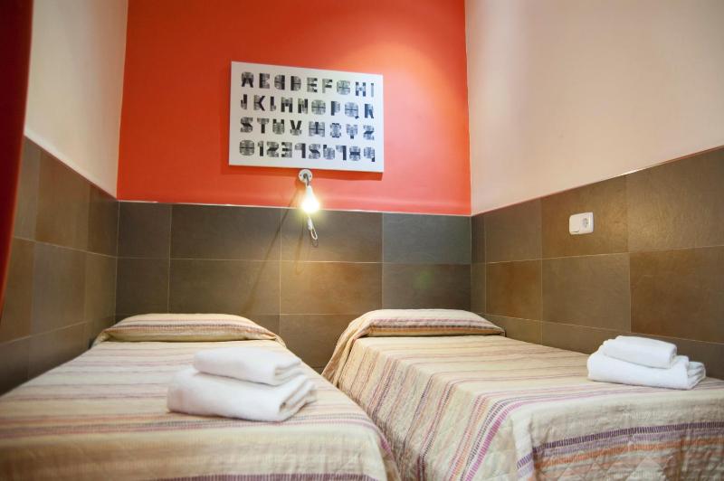Double Room image 2
