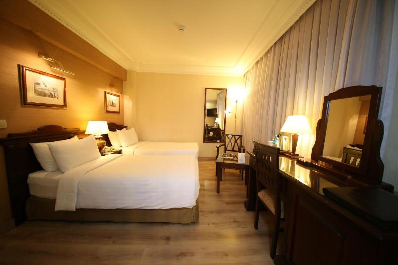 Double Room image 1