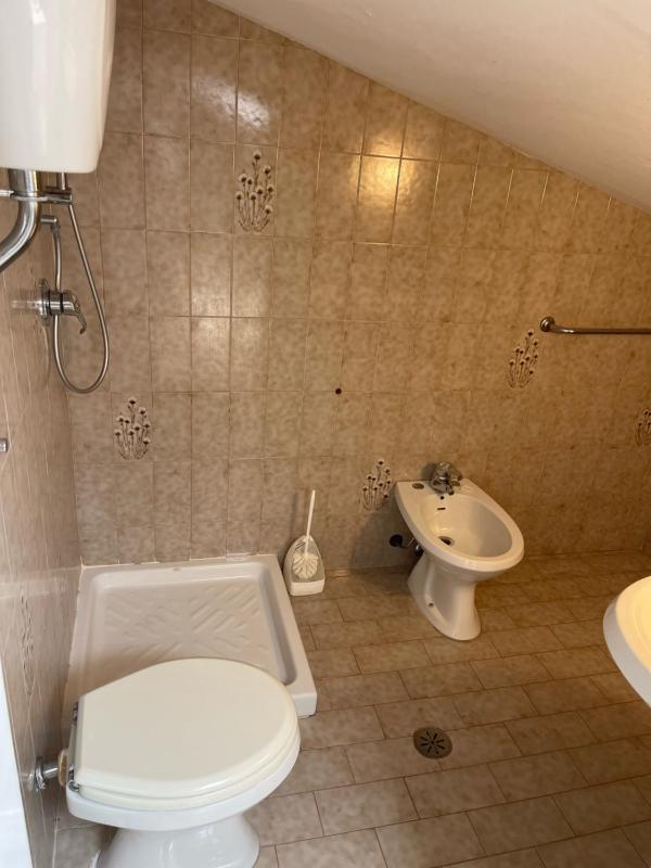 Double Room - Attic image 2