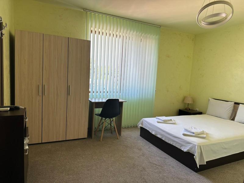 Deluxe Room image 1