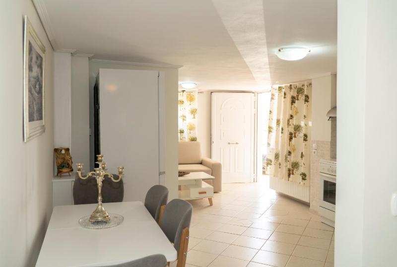 Horizon view apartments - image 12
