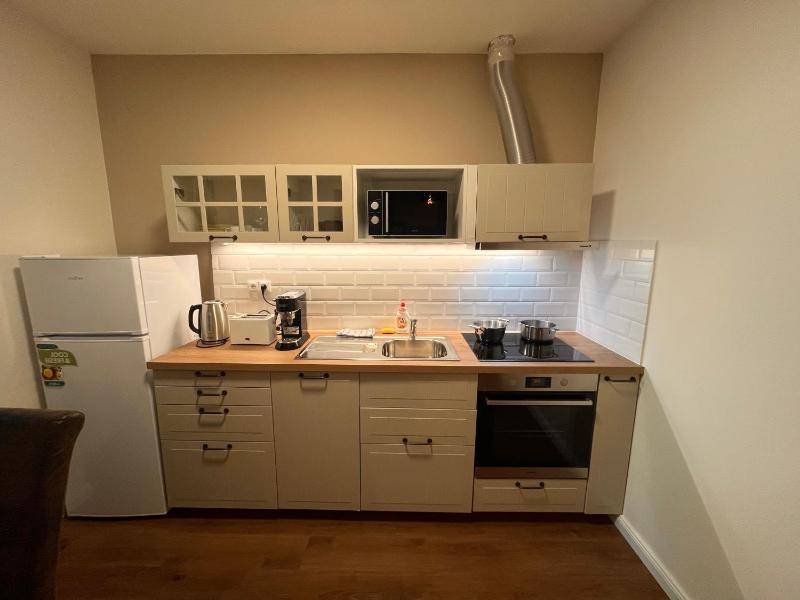Amazing Apartment Zborovska - image 6
