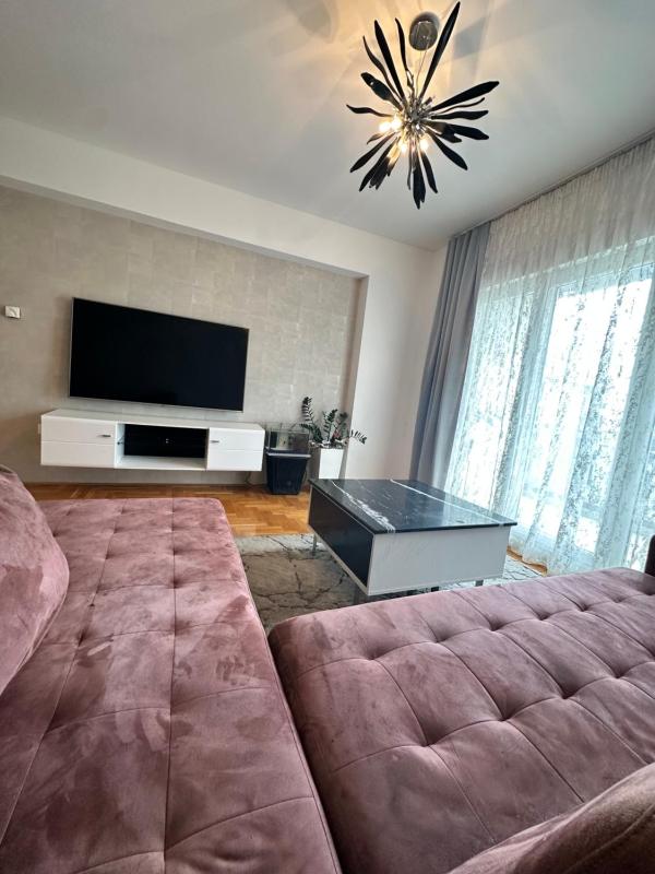 M&M Apartment - image 14