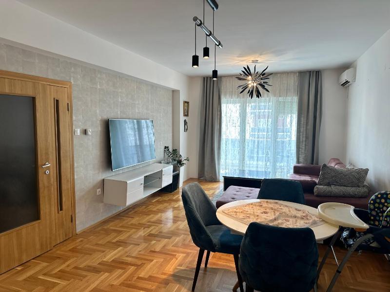 M&M Apartment - image 9