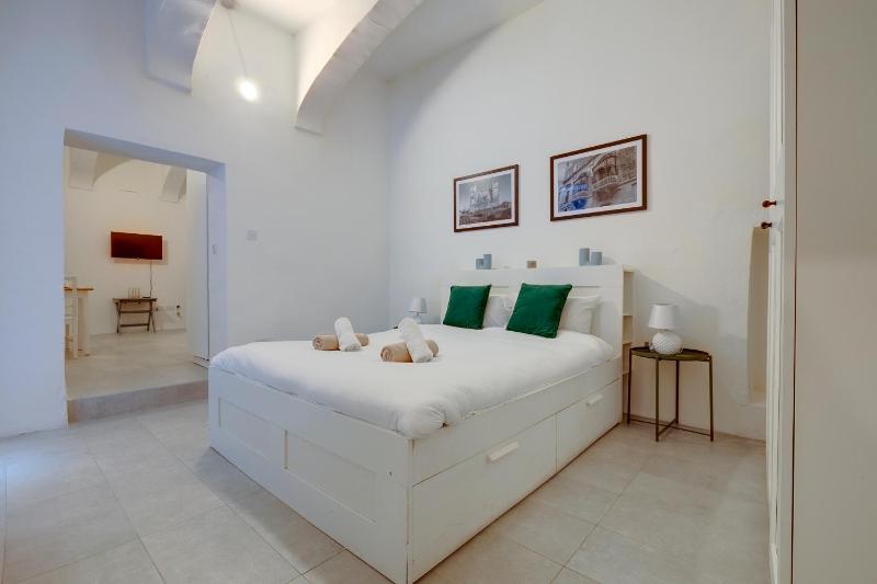 Comfy 1 Bedroom in the Heart of Valletta - image 15