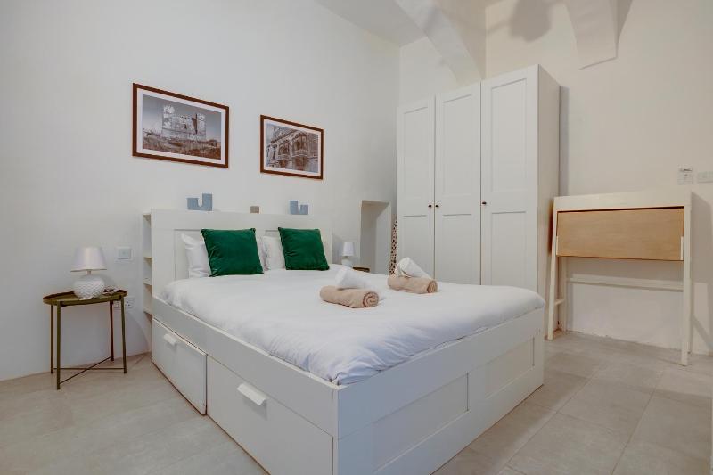 Comfy 1 Bedroom in the Heart of Valletta - image 12