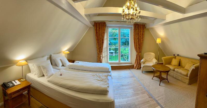 Suite image 2