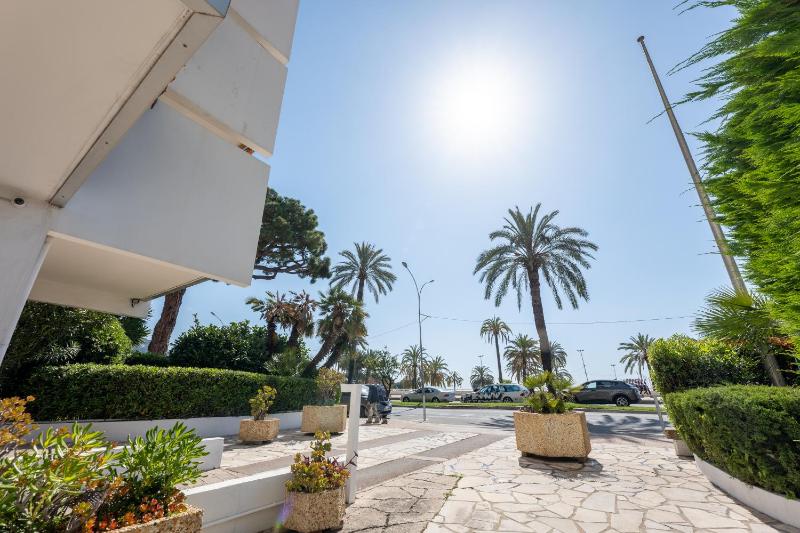 Roca Mare 1 bloc B apt 01 - Happy Rentals - image 9