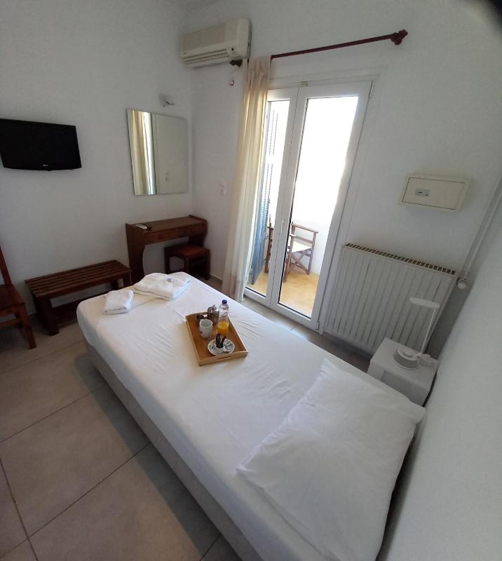 Single Room image 1