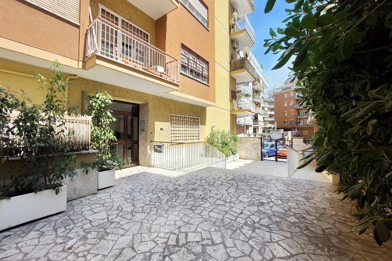 Two-Bedroom Apartment image 4
