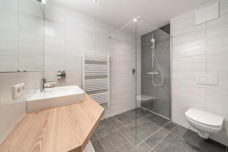 Double or Twin Room with Mountain View image 2