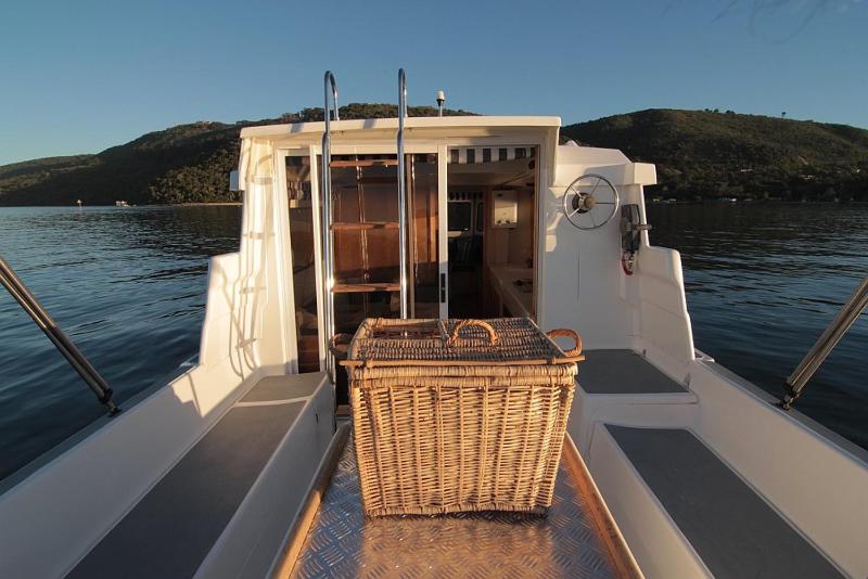 Knysna Houseboats - image 8