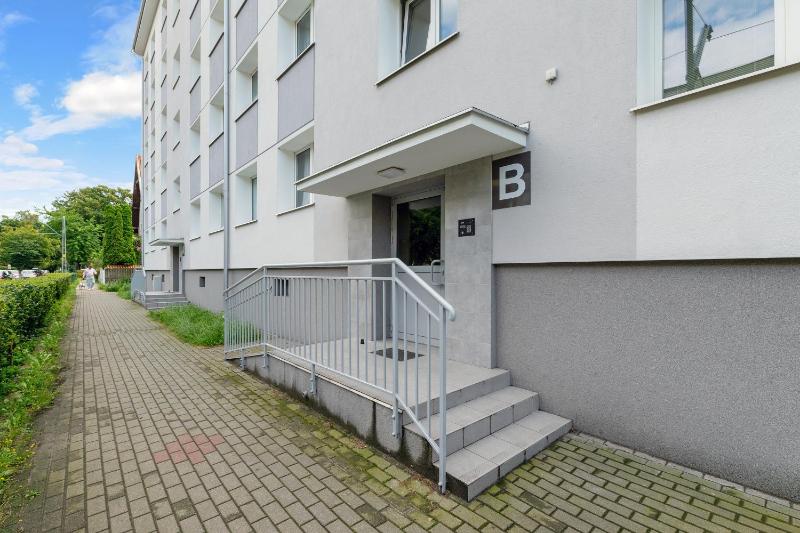 Mazurska Seaside Suites by Downtown Apartments - image 7