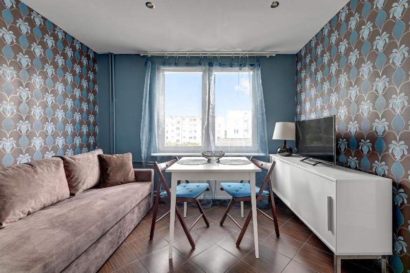 Mazurska Seaside Suites by Downtown Apartments - image 6