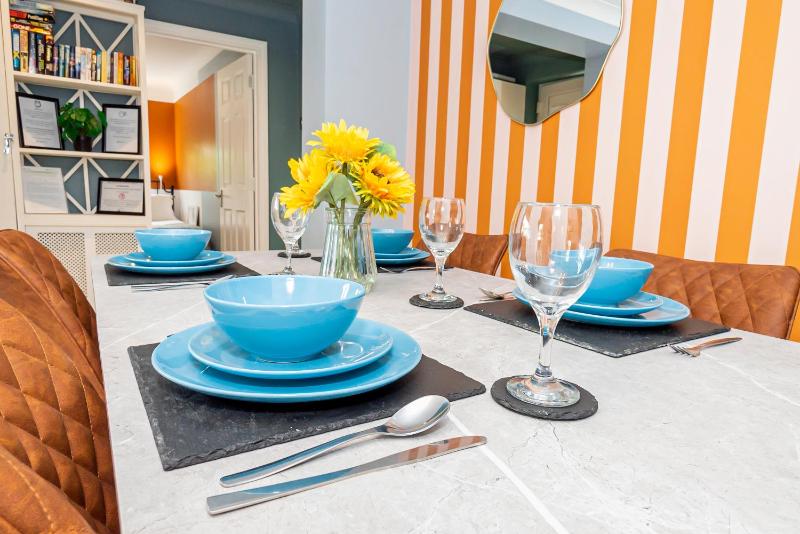 Air Maison - Bright and Breezy - 5 Min Walk to Seafront - image 3