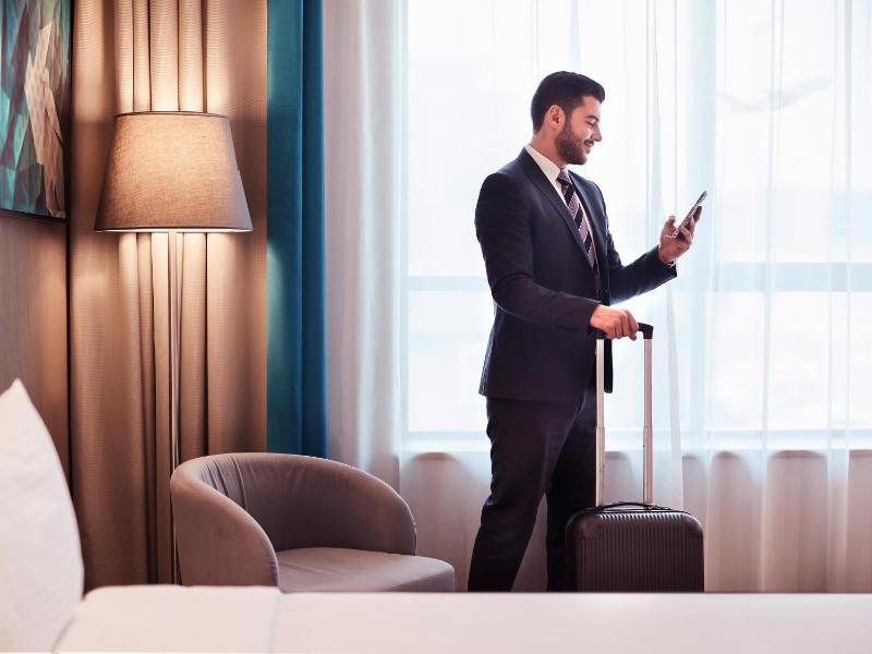 Executive Suite image 3