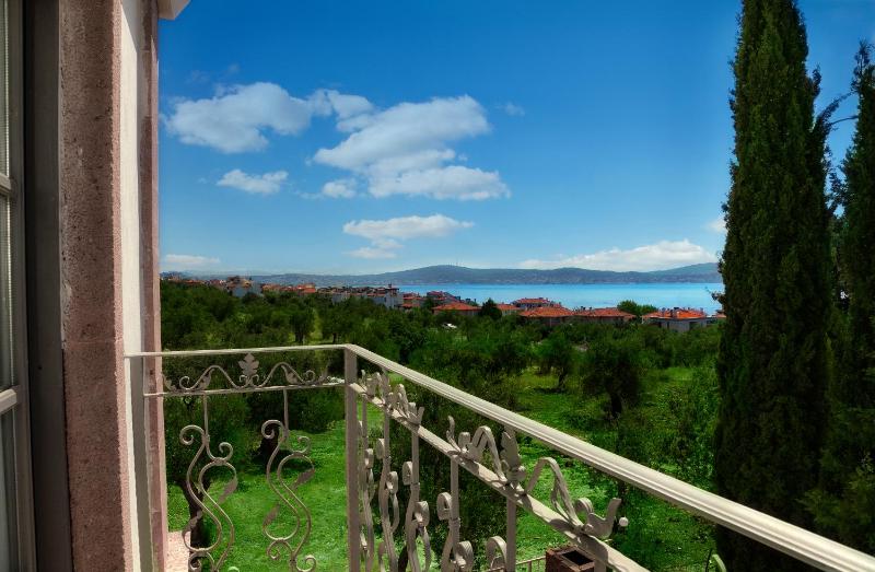 Deluxe Double Room with Sea View and Fireplace image 2