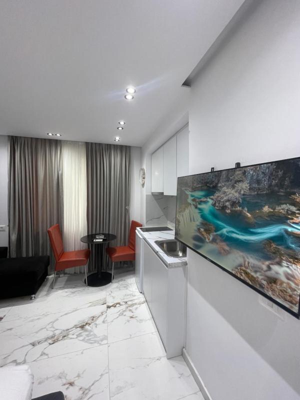 Midnight Apartments - image 7