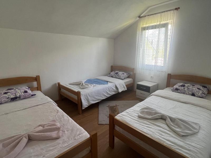 Triple Room image 4