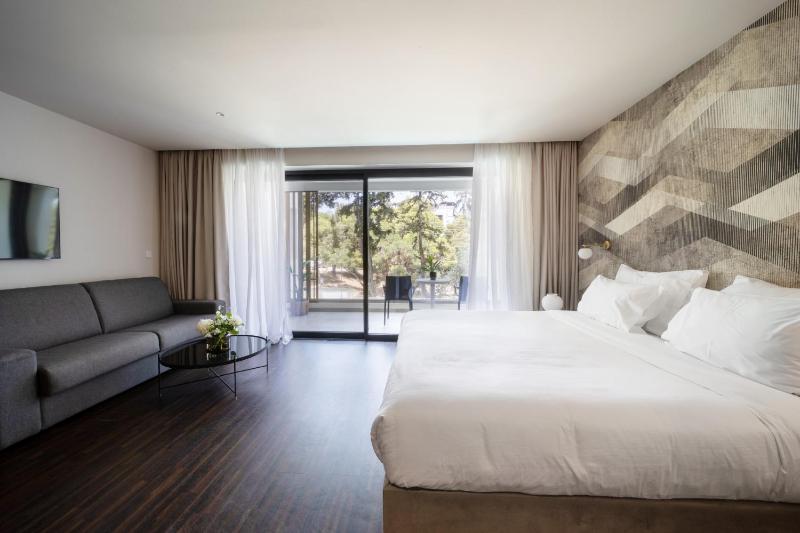 Junior Suite image 1