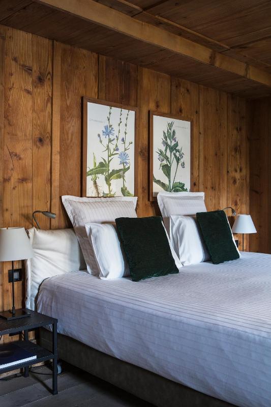 Prestige Double or Twin Room with Fireplace - La Ferme image 4