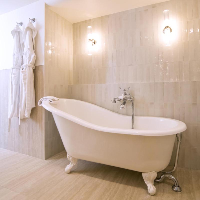Junior Suite image 4