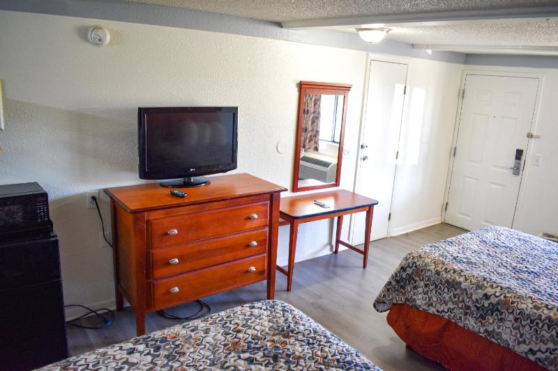 Non-Smoking Double Bed Room  image 2