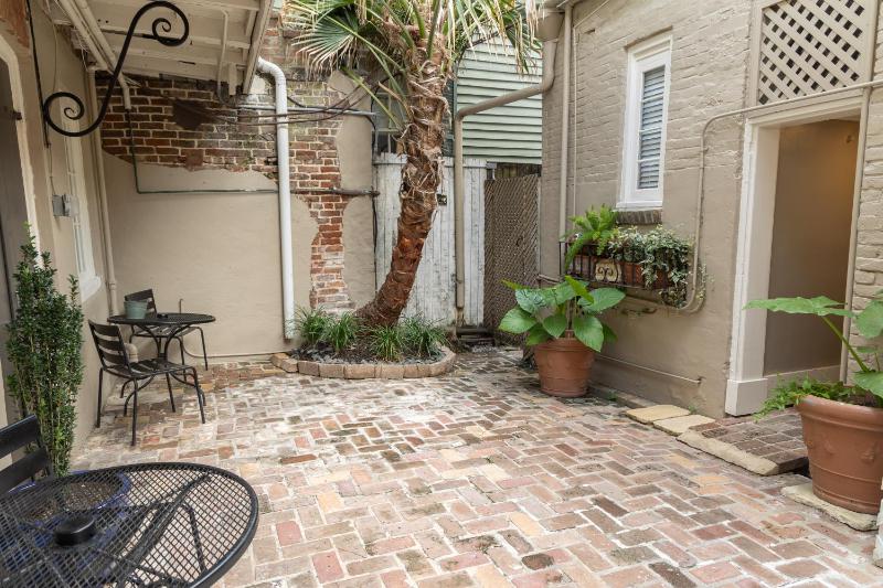 Inn On Ursulines A French Quarter Guest Houses Property - image 11
