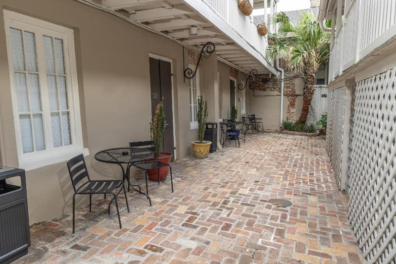 Inn On Ursulines A French Quarter Guest Houses Property - image 8