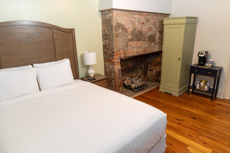 Inn On St. Ann A French Quarter Guest Houses Property - image 7