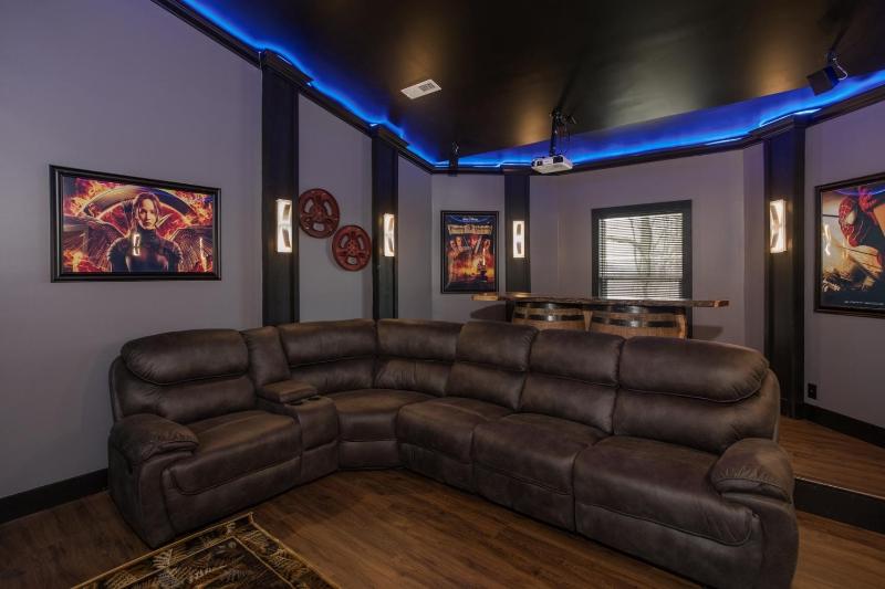 A View To Remember Indoor Pool Hot Tub Game Room Theater Room View Attraction Tickets - image 34
