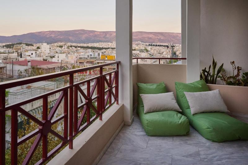Rastoni Acropolis Uniquely Located Stylish Apartments - image 16