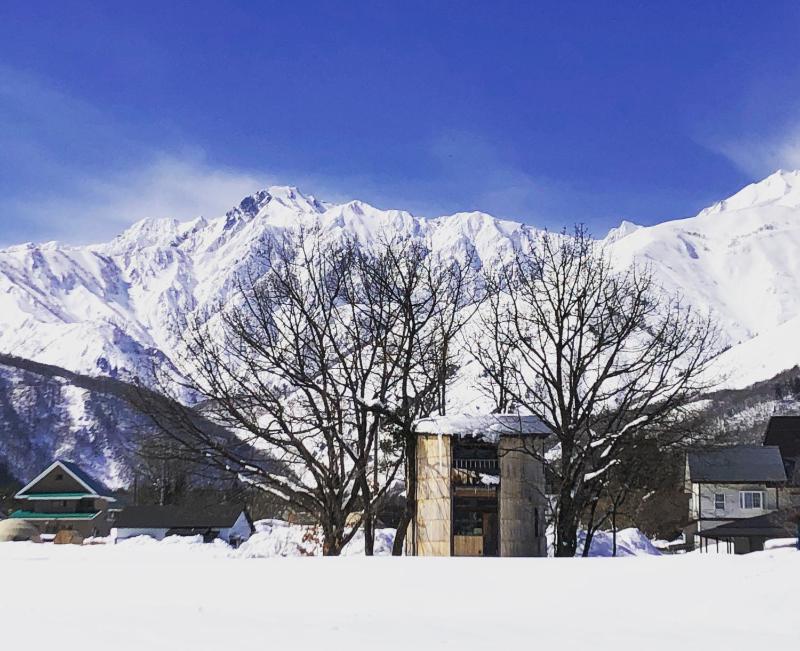Oval Mountain Lodge - image 14