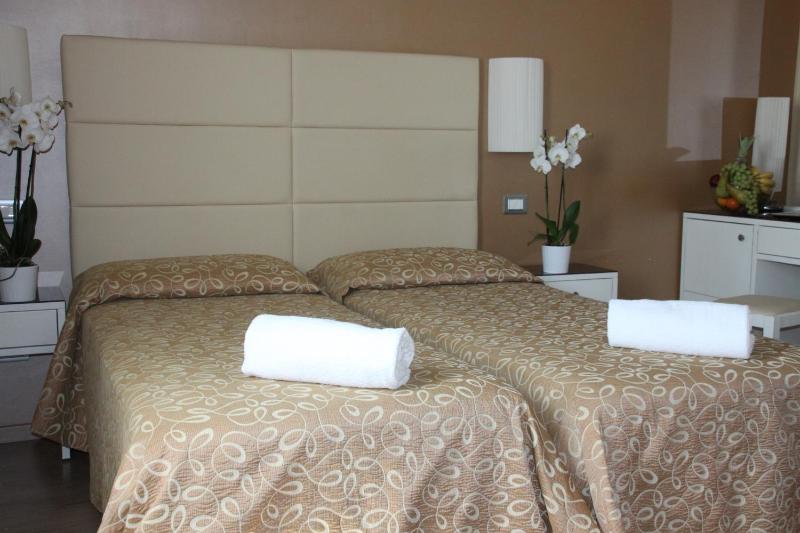 Hotel Regit - image 8