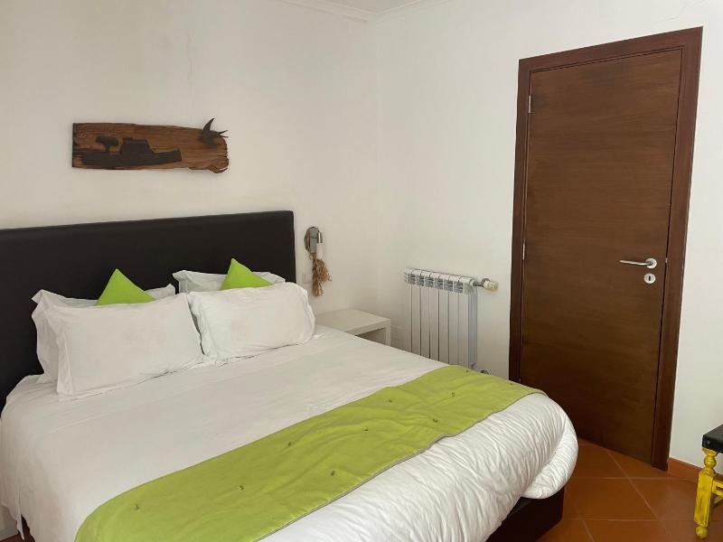 Double Room image 4