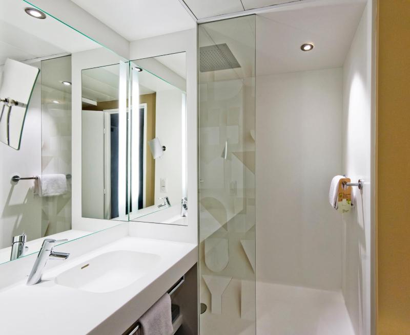 Hotel Mercure Rennes Centre Parlement - image 3