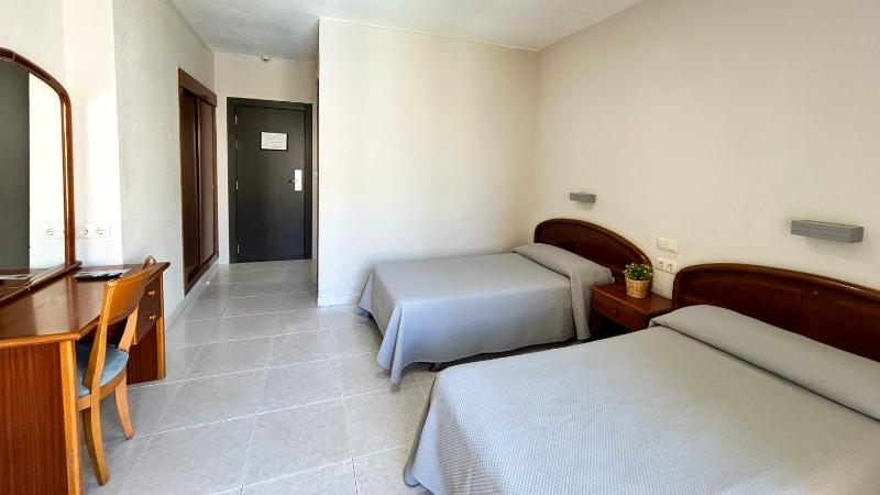 Hotel Safari - image 19