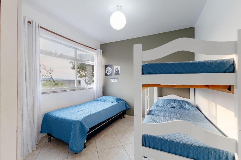 Apartamento a 50m da Praia de Bombinhas - image 12